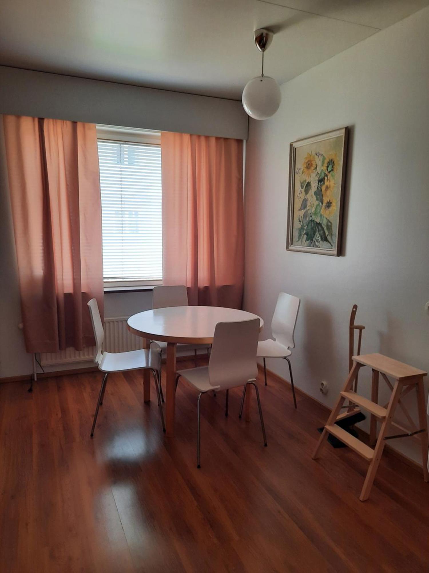 Vakantiehuis Family House Kupittaa Diplomat, Sauna, Garden, Whole House For